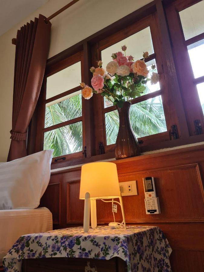 Phangan * Thong Sala